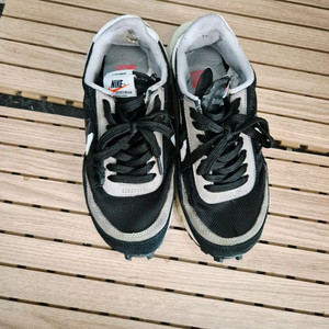 나이키 사카이 운동화 이미지