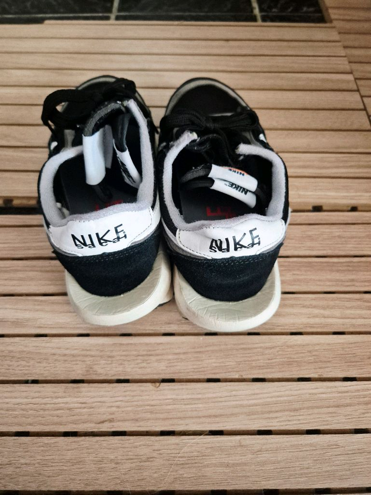 나이키 사카이 운동화 이미지