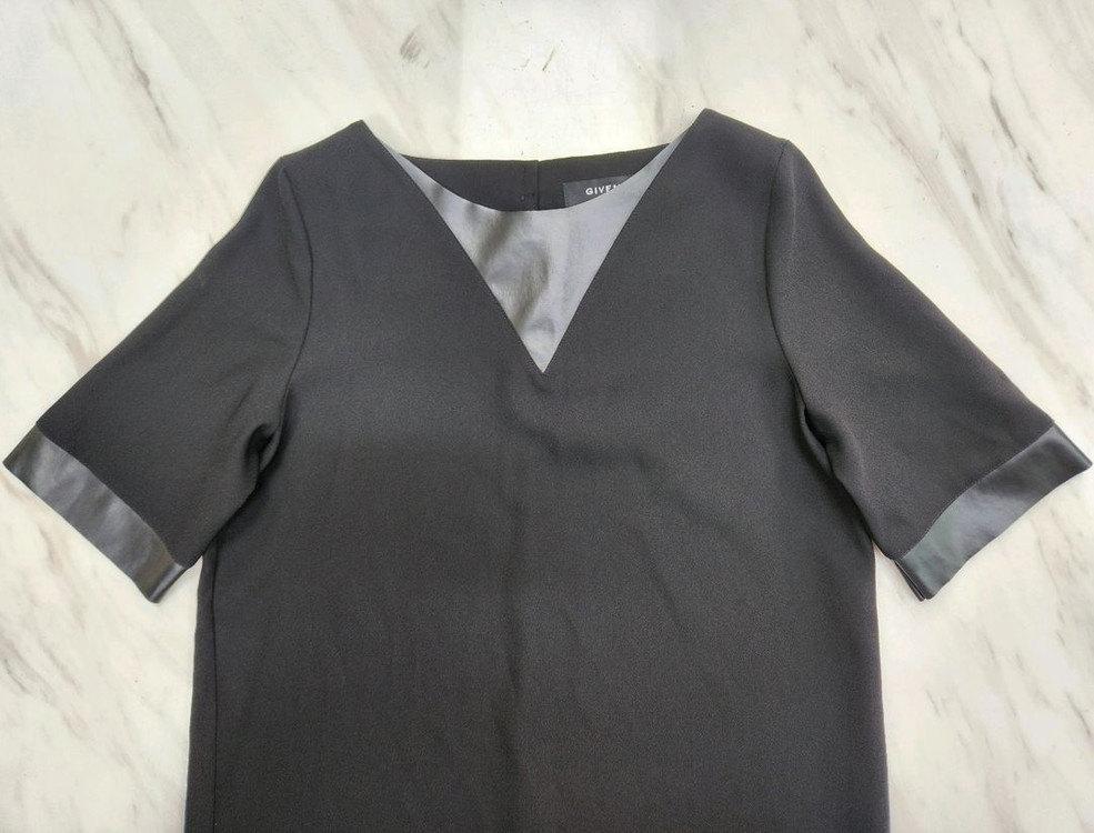 [정품 여성] 지방시 정장 스타일 반팔 티셔츠 유로 34 루이비통 샤넬 구찌 펜디 프라다 에르메스 디올 발망 아미리 이미지