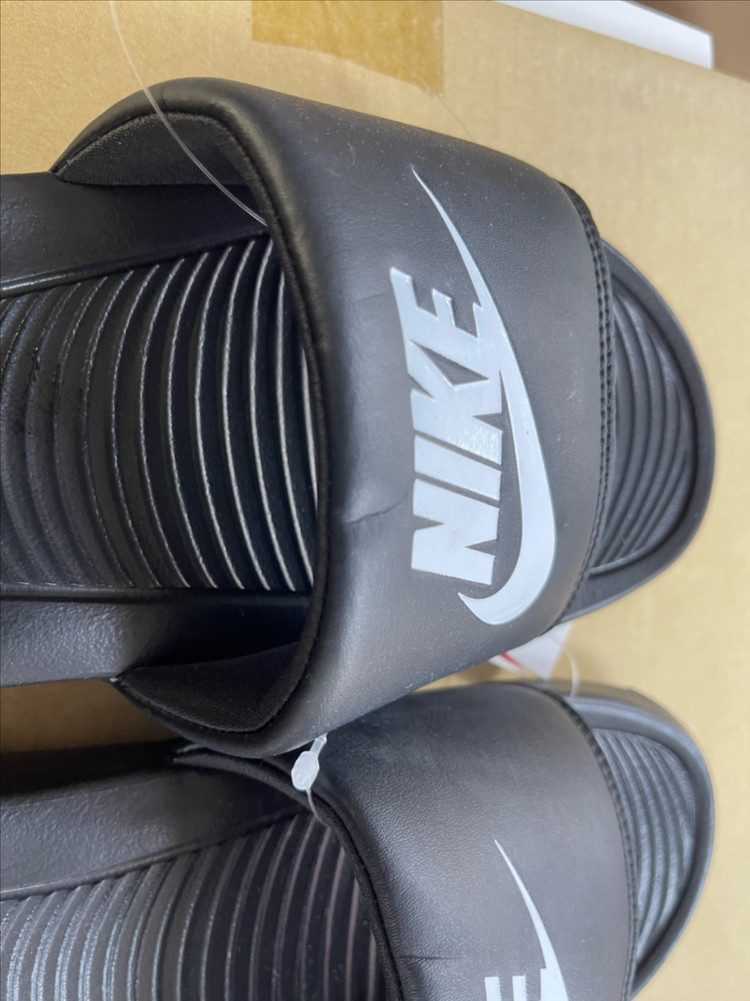 나이키 빅토리 원 슬라이드 블랙 260 슬리퍼 이미지