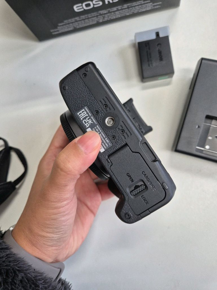 미러리스 카메라 이미지