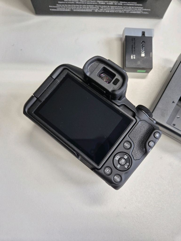 미러리스 카메라 이미지