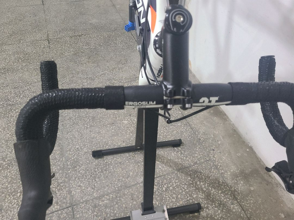 로드바이크 반차 무주행 트리곤다크니스 rs 이미지