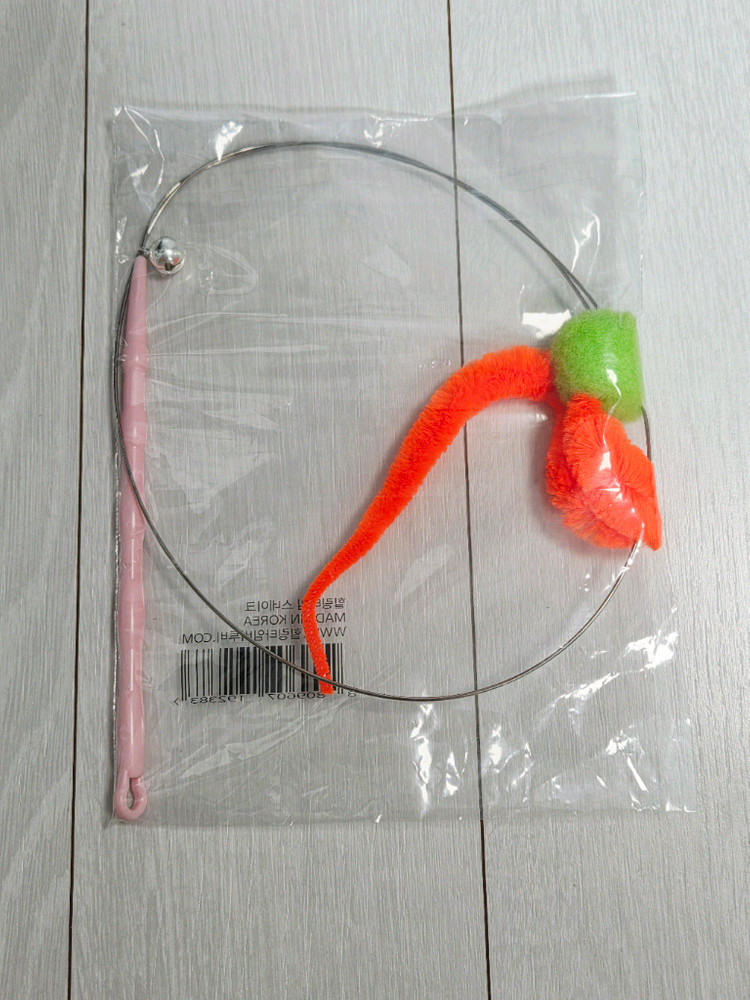 고양이 쉬바 닭고기와 참치 그레이비소스 파우치 (+낚시대) 이미지