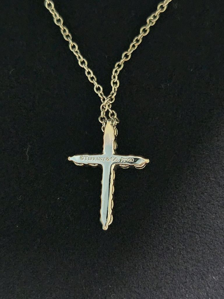 티파니앤코 크로스 펜던트 목걸이 이미지