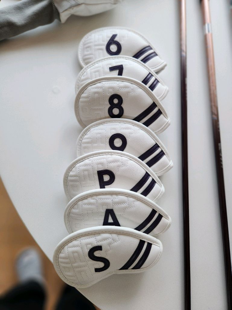 여성용 프리미엄 골프 풀세트 판매합니다 퍼터제외 (거의 새상품급)젝시오 온오프 이미지