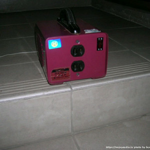 진짜 한일전기 220V110V 1KVA 링코어 강압 트랜스 이미지