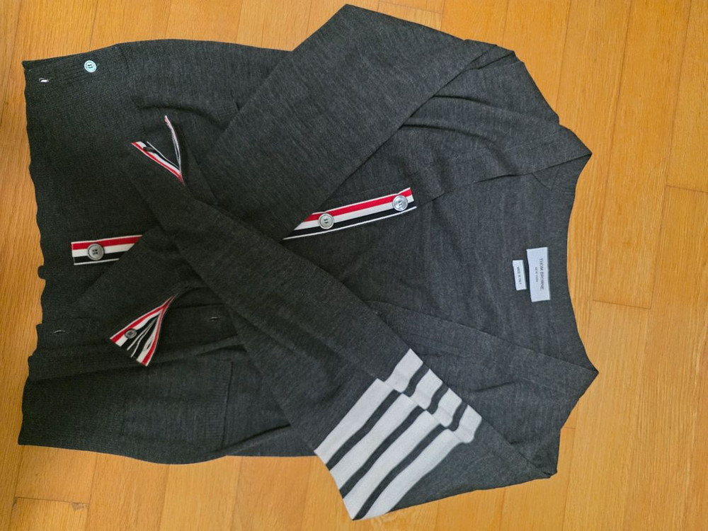 톰브라운 메리노 울 가디건 이미지