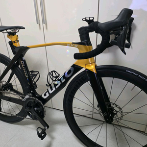 거스토 듀로 105di2 새상품급 M 이미지