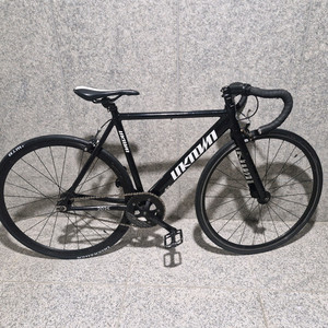 언노운픽시 자전거 이미지