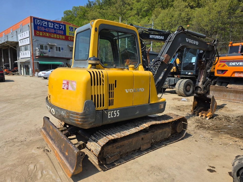 볼보 02 굴삭기 EC55 2000년식 집게 장착 장비~! 이미지