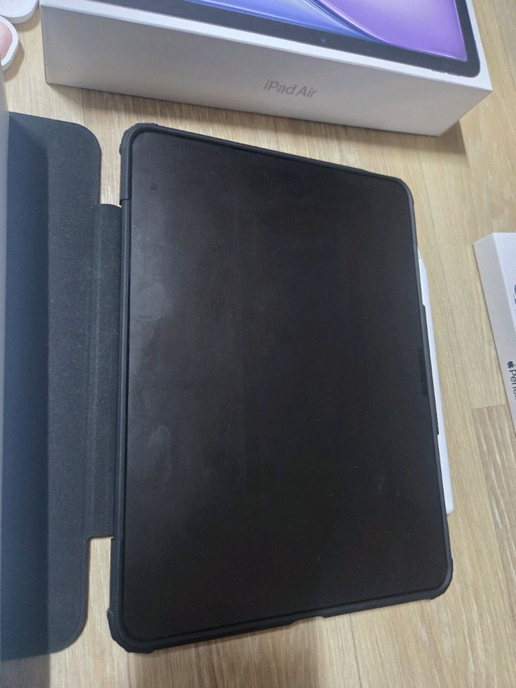 아이패드에어6세대 11 셀룰러 + 애플펜슬프로 이미지