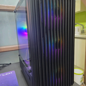 i7 6세대 rx580 게이밍 컴퓨터 본체 이미지