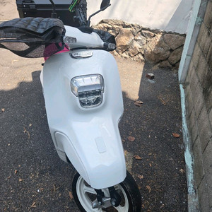 125cc 스쿠터 이미지