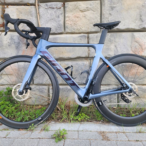 2022년식 자이언트 프로펠 어드밴스1 판매합니다. 이미지