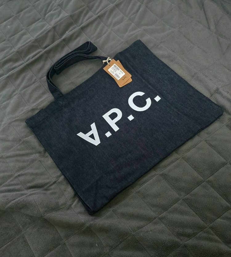 아페쎄 APC 다니엘라 쇼핑백 토트백 에코백 가방 이미지