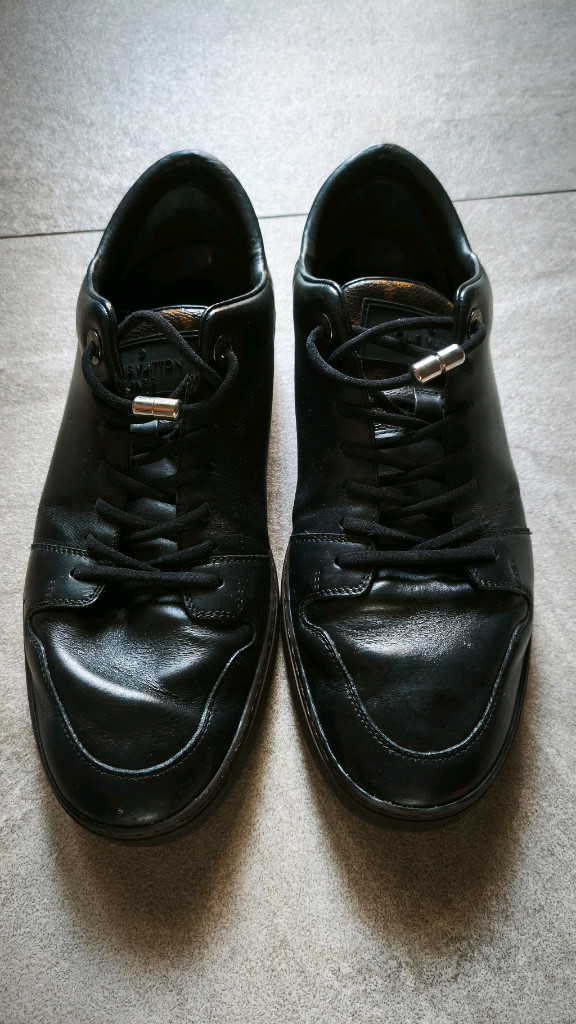 남성 가죽 스니커즈 이미지