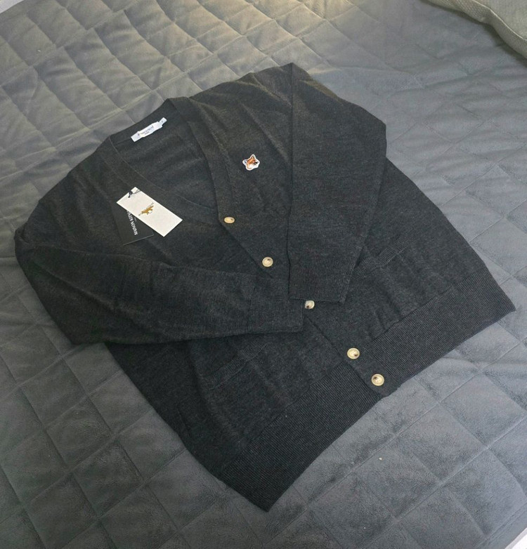 메종키츠네 폭스 헤드 가디건 앤트러사이트 멜란지 그레이 색상 XL사이즈(국내105) 이미지