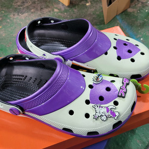 CROCS 211202-90H 드래곤볼 Z 프리저 이미지