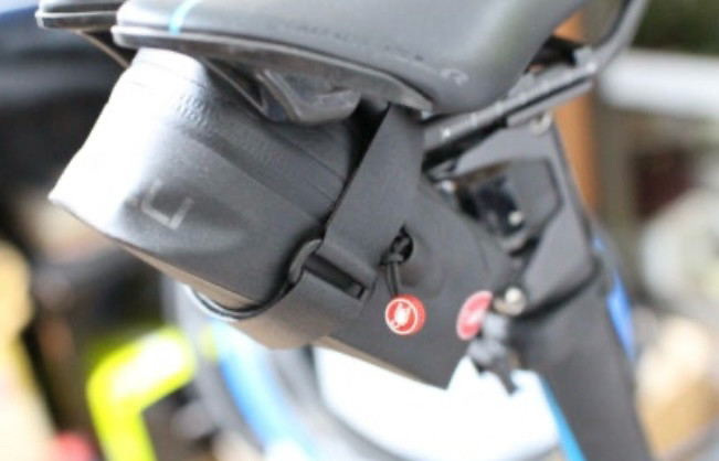 카스텔리 전갈 XL 안장가방 이미지