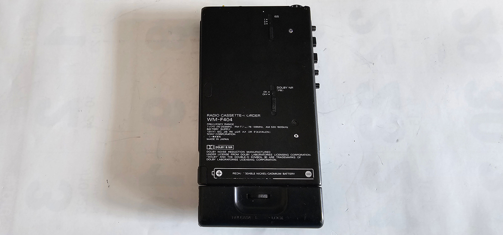 SONY WM-F404 워크맨 작동품 이미지