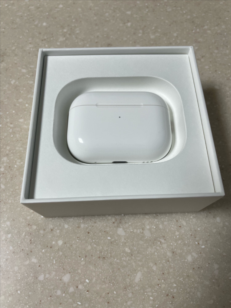 SSS 새상품급 에어팟 프로2 8핀 풀박스 이미지