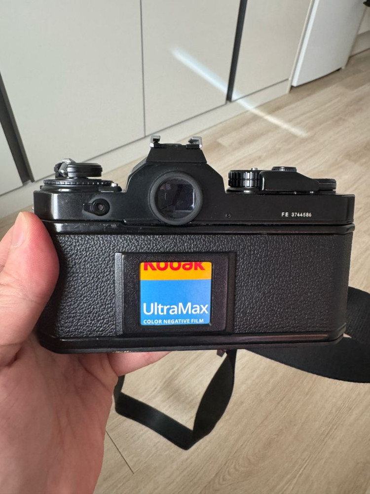 니콘 fe+nikkor 35-70mm렌즈+기타 구성품 이미지