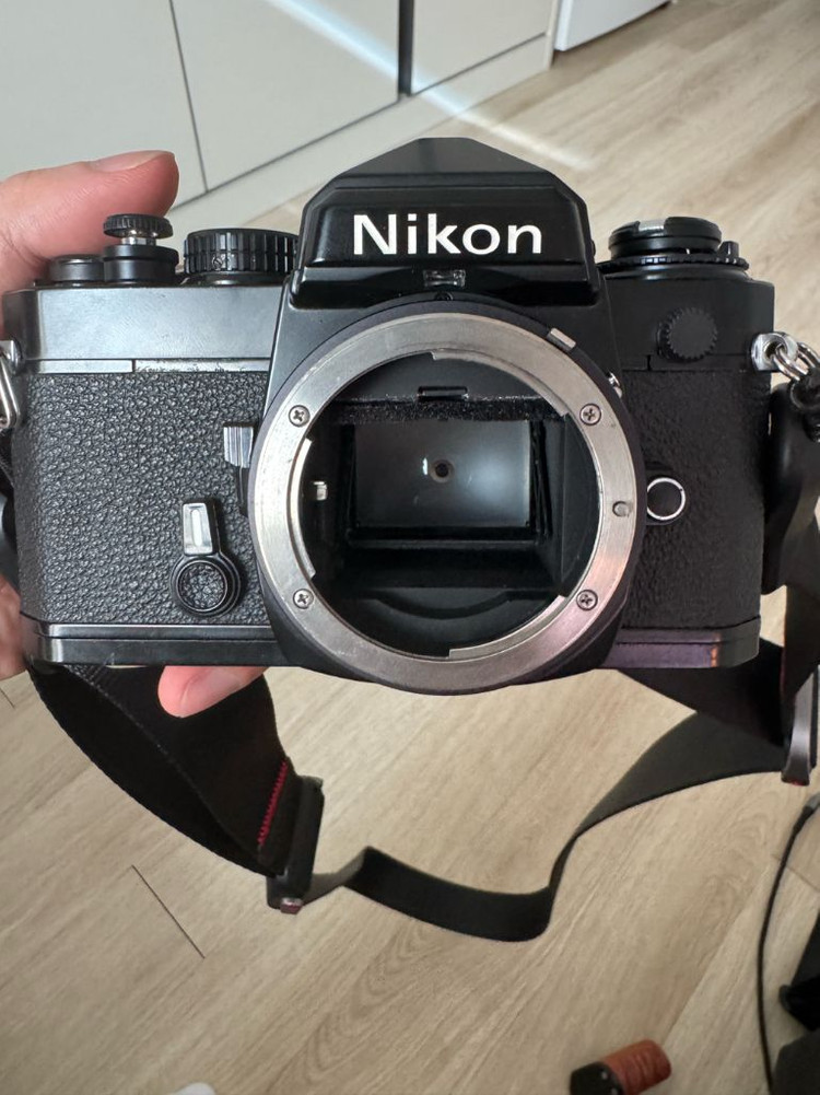 니콘 fe+nikkor 35-70mm렌즈+기타 구성품 이미지