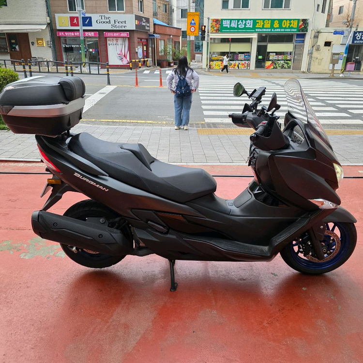 350cc 스쿠터 이미지
