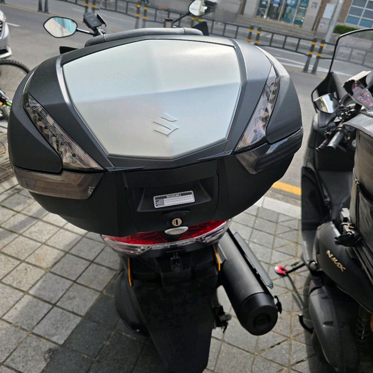 350cc 스쿠터 이미지