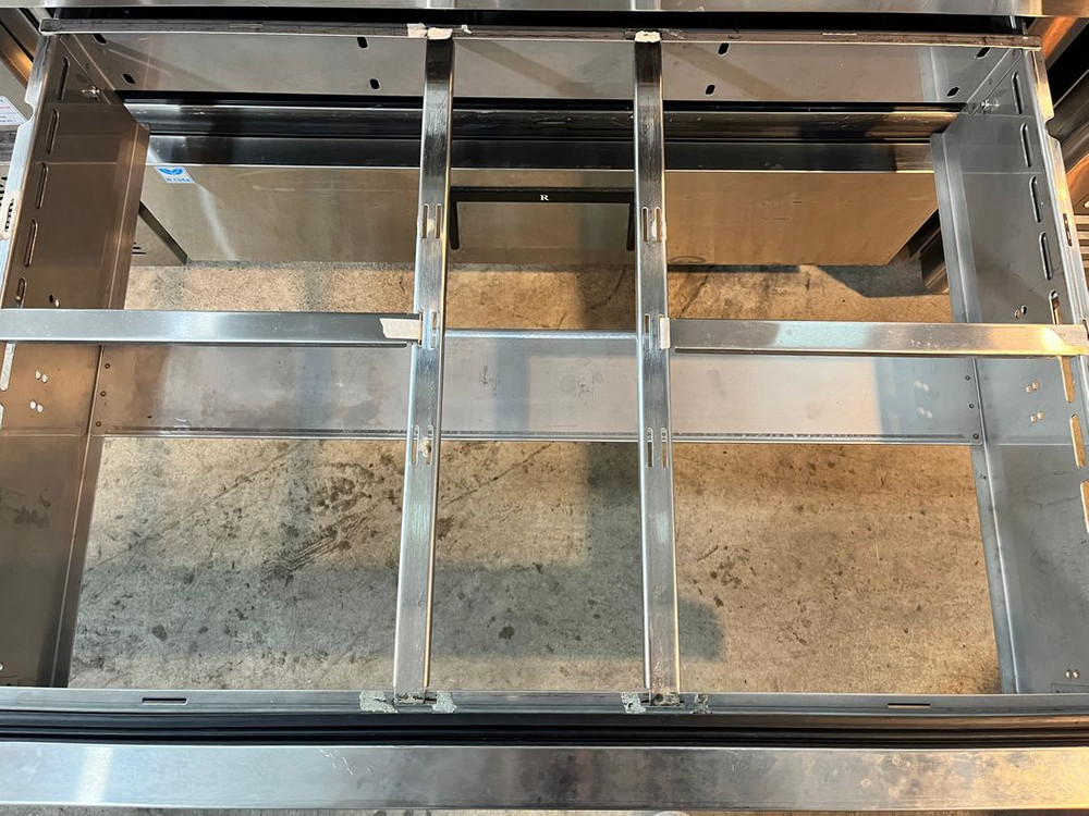 부성 에베레스트 낮은서랍식냉장고 1200 간냉식 낮은작업대테이블 업소용 중고 서랍형태 밧드 바트 이미지