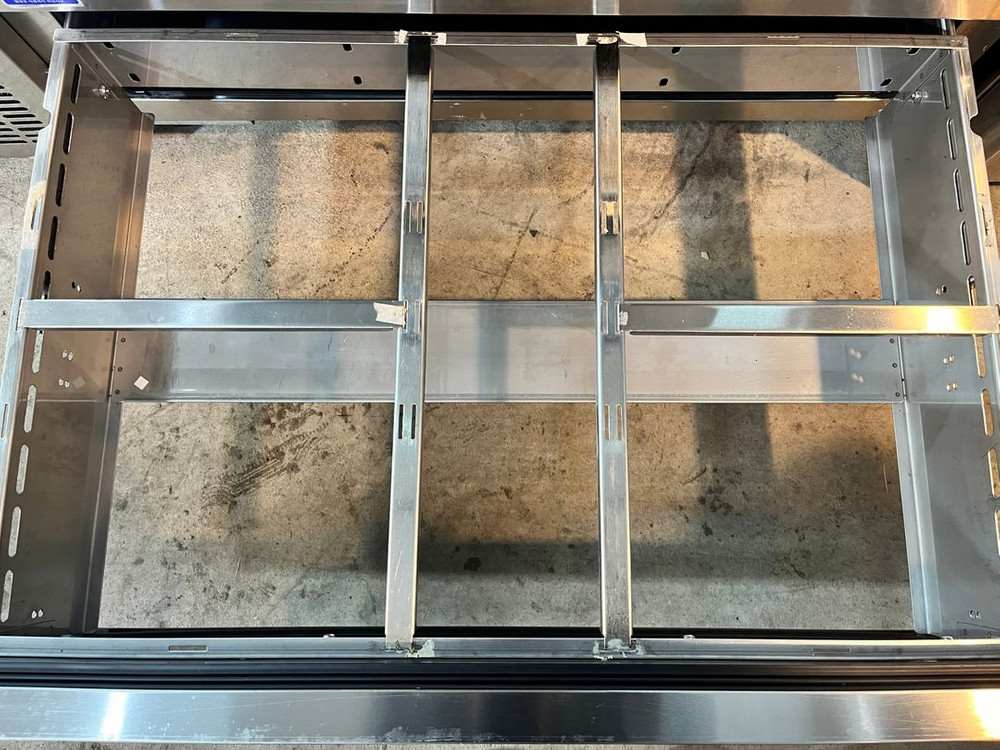 부성 에베레스트 낮은서랍식냉장고 1200 간냉식 낮은작업대테이블 업소용 중고 서랍형태 밧드 바트 이미지