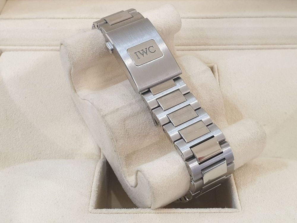 IWC 인제니어 크로노그래프 청판 IW380802 이미지