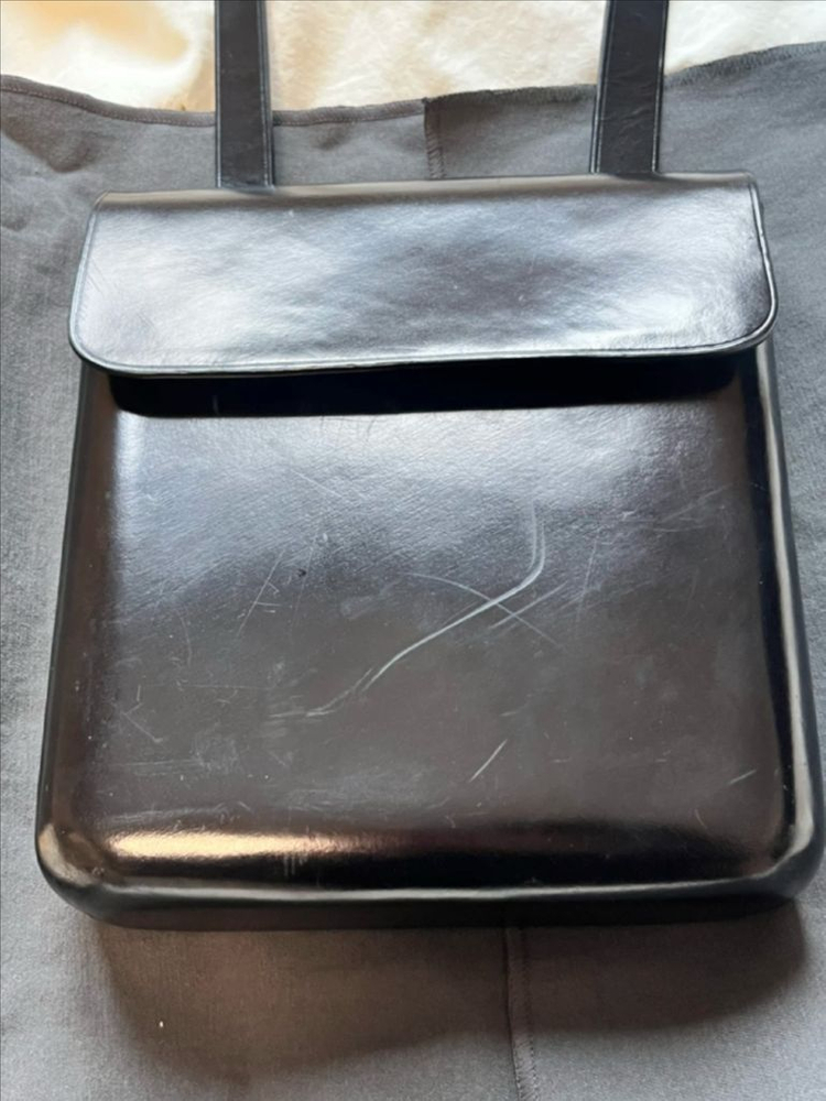 얼바닉30 urbanic30 캐비닛 백 이미지