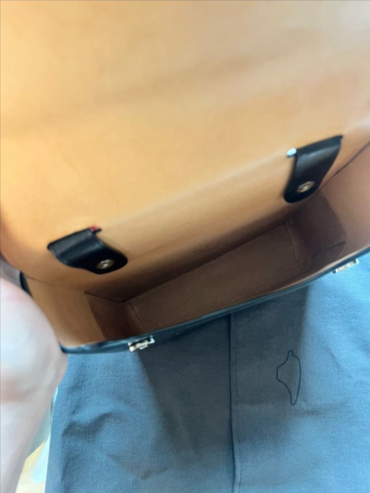 얼바닉30 urbanic30 캐비닛 백 이미지