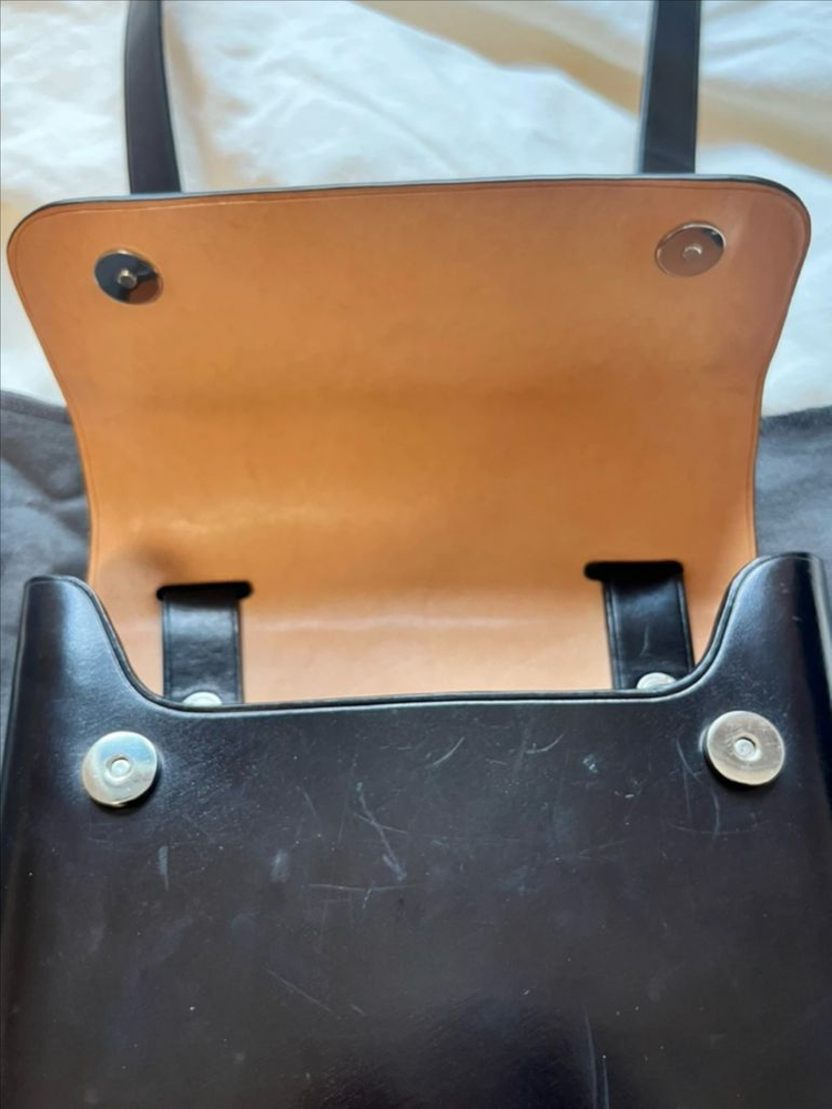 얼바닉30 urbanic30 캐비닛 백 이미지