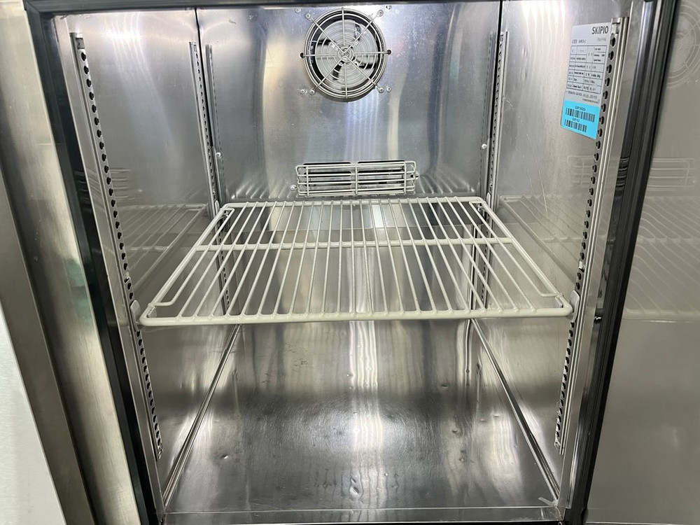 스키피오 간냉식 테이블냉장냉동고 1500 간냉식 올스텐 업소용 카페 반반 냉장고 냉동고 중고 이미지