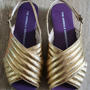 타오 샌들 31 이미지