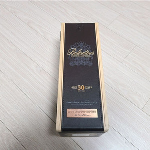 30년산 케이스 공병 팝니다 이미지