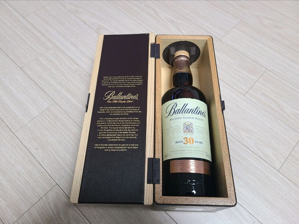 30년산 케이스 공병 팝니다 이미지