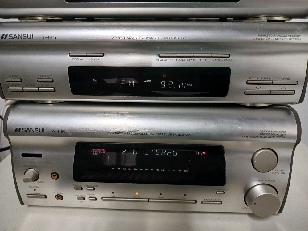 SANSUI 컴팩트 미니 컴포넌트 시스템 AH5 입니다. 이미지