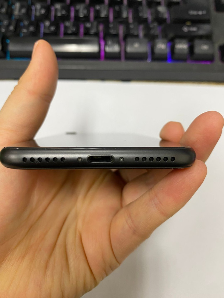 아이폰8 64GB 스그 SSS급 새폰급 중고폰 배터리100% 빈티지감성 카메라폰 인스타 사진폰 207437 이미지