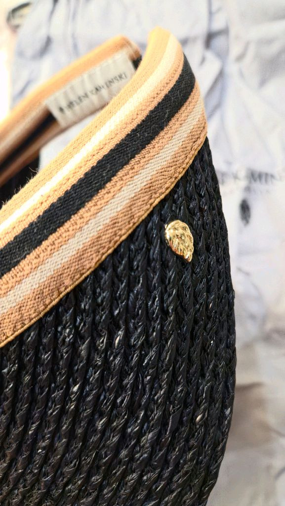 헬렌카민스키 비앙카 이미지