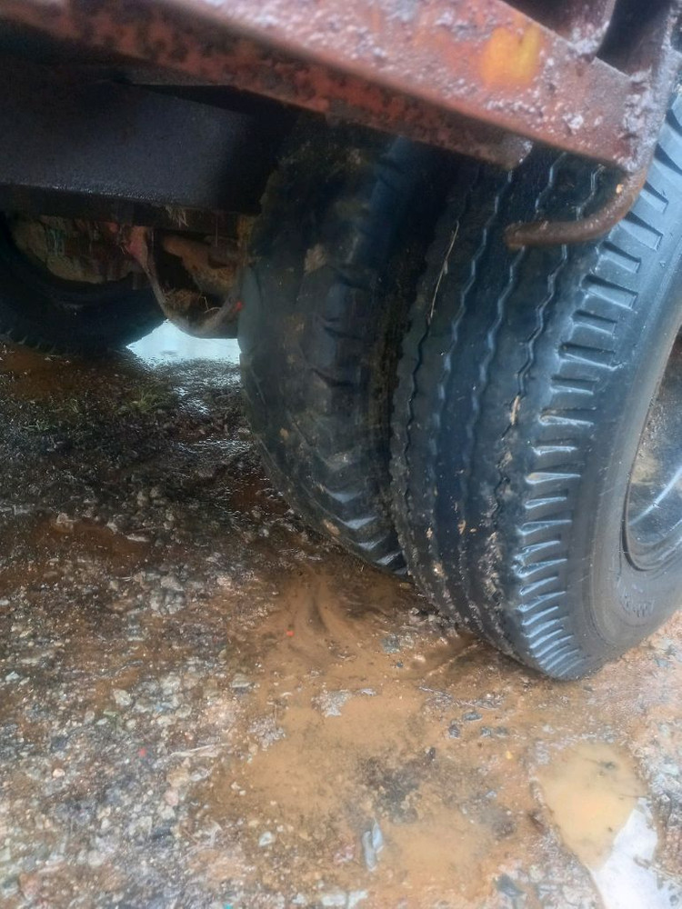 추레라 고하중 지게차쌍타이어 이미지