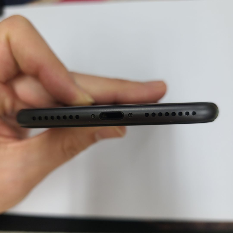 아이폰 8플러스 64GB 블랙 특SSS급 배터리100% 8+ 감성레트로 사진폰 인스타 카메라폰 014370 이미지