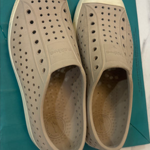 네이티브 /220사이즈 이미지