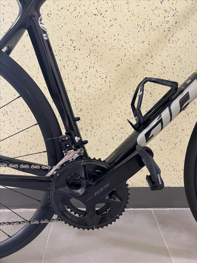 자이언트 TCR 어드밴스 2 KOM 디스크 로드 자전거 이미지