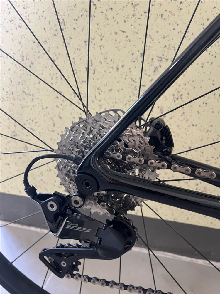 자이언트 TCR 어드밴스 2 KOM 디스크 로드 자전거 이미지