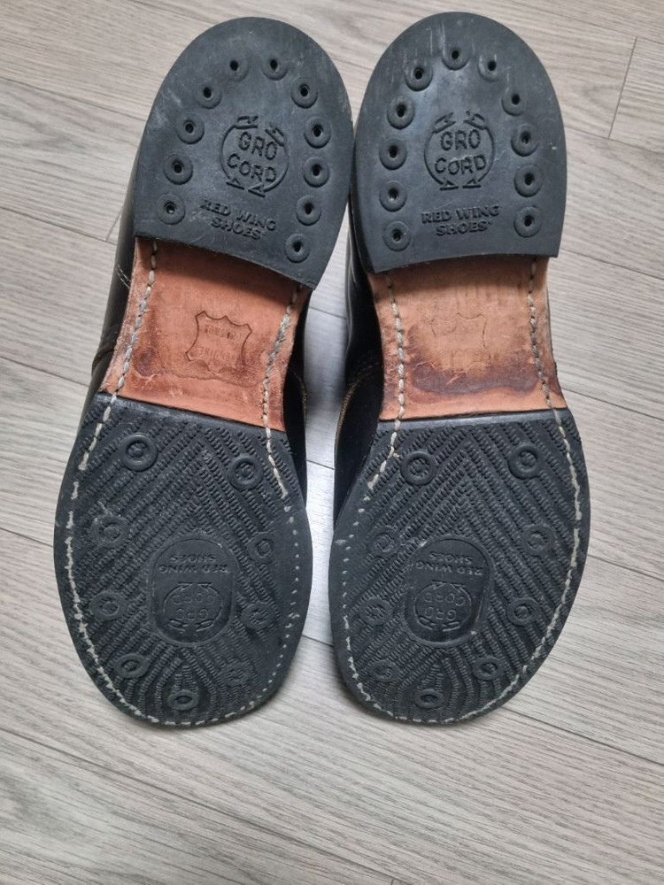 레드윙 9060 플랫 벡맨 블랙크론다이크 차심 이미지