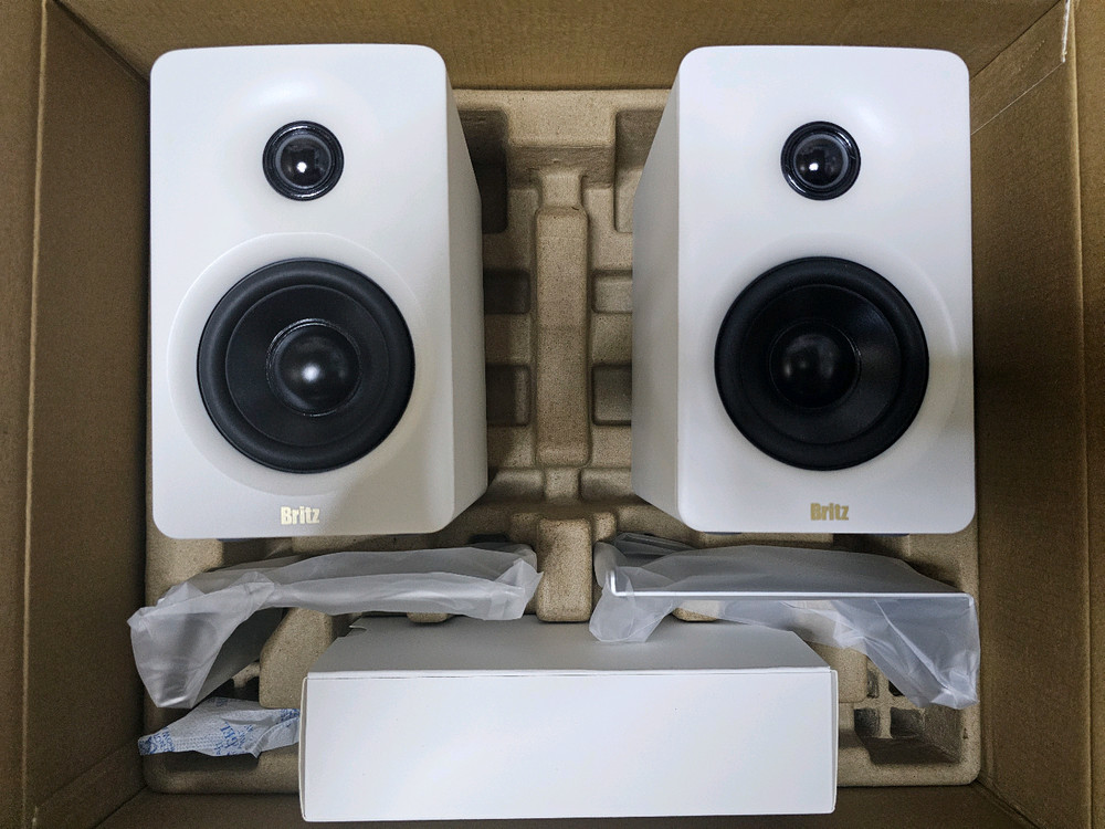 브리츠 BR-Monitor6 블루투스 스피커 화이트 이미지